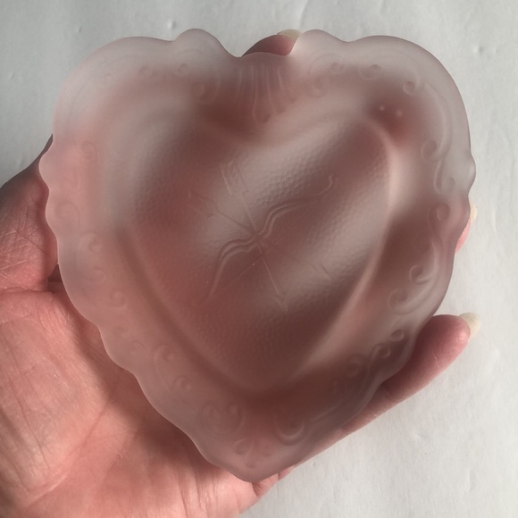 Vintage Imperial Glass Lenox Pink Satin Heart Bow And Arrow Trinket Dish - Picture 5 of 12
